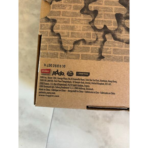 Fuggler Yuzu Funny Ugly Monster Chaos Crew Edition NIB Button Eyes Fluffy Toy - Picture 4 of 5